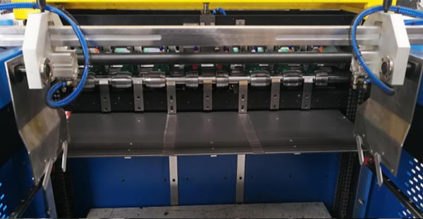 Automatic Roller Coat Varnish Coater